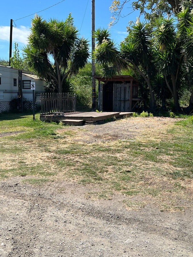 Photo - 687-711 W Brannan Island Rd Unit 8