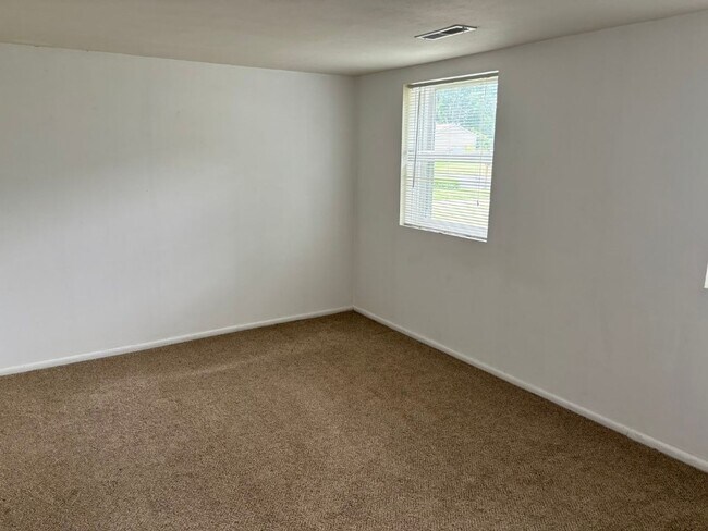 Photo - Fairview 5806-5810 Unit Fairview 5810