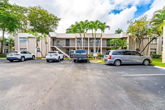 Photo - 8513 Old Country Manor Unit 415