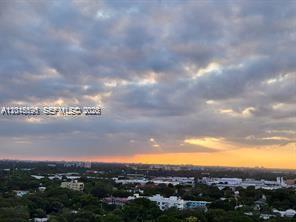 Photo - 780 NE 69th St Unidad 1810