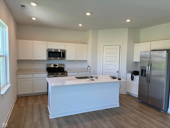 Photo - 1048 Bald Tree Dr