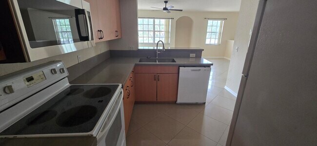 Photo - 2505 Belmont Ln