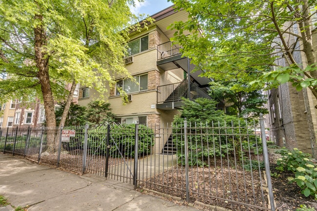 Photo - 2645 W Carmen Ave Apartamento Unidad 202