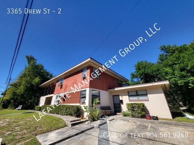 Building Photo - 3365 Drew St Unit 2