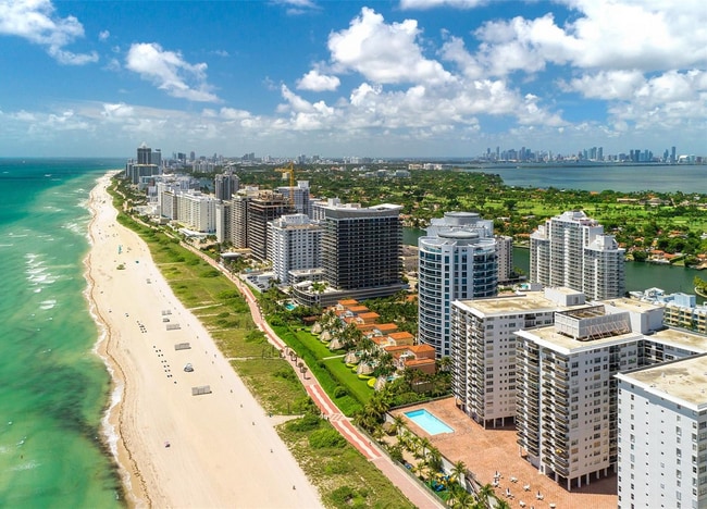 6039 Collins Ave Unit 7