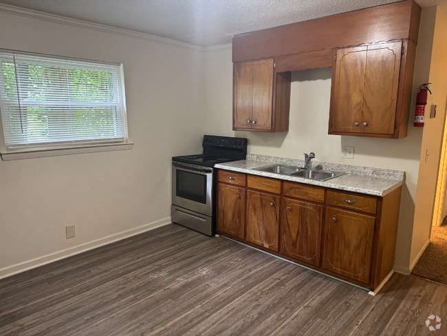 Building Photo - 137 Hendricks Blvd Rental