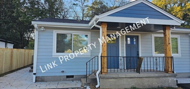 Building Photo - 123 Sequoia Dr Unit A