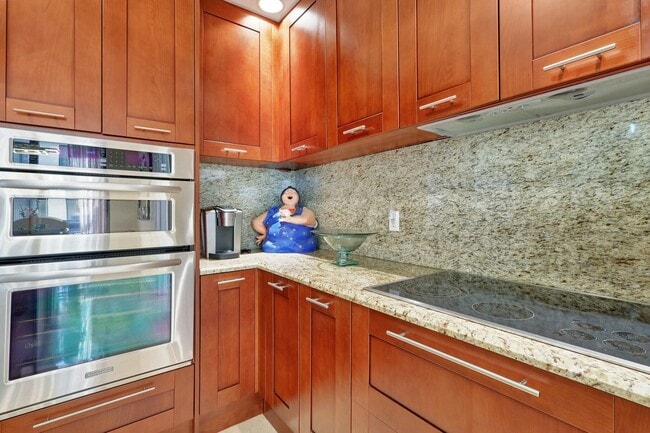 Photo - 701 S Olive Ave Unit 1909