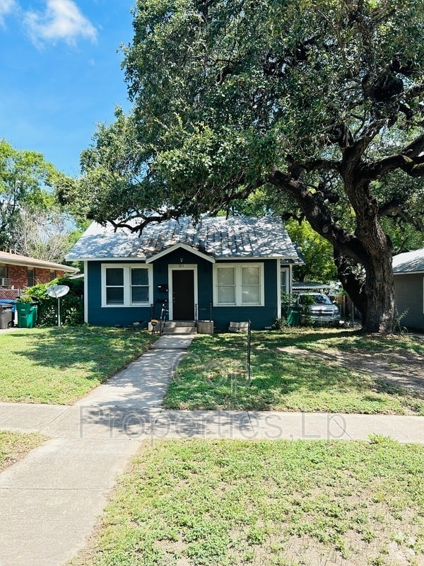 Building Photo - 1211 Hammond Ave Rental