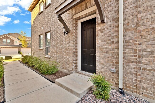 Photo - 1320 Hill Country Pl