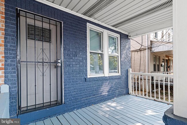Photo - 1344 Princeton Ave