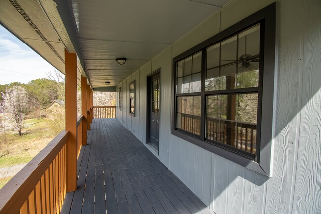Photo - 2680-A River Heights Rd