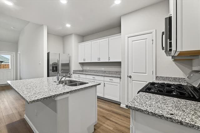 Photo - 431 Wydown Dr