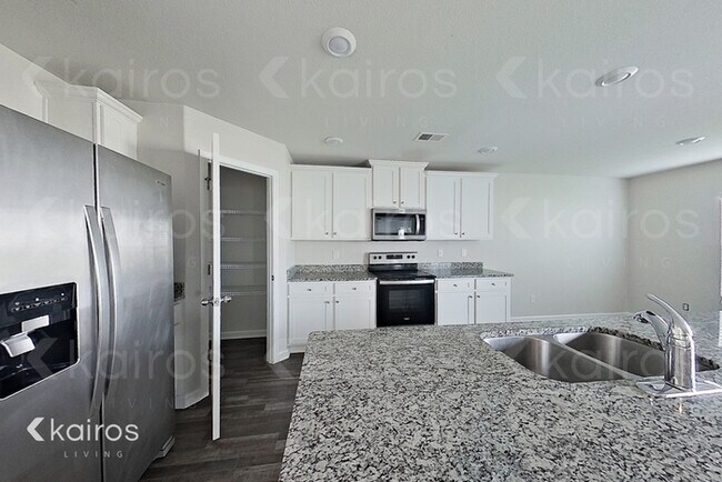 Photo - 1462 Native Gdn Rd