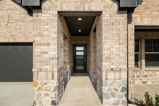 Photo - 706 Martell Rd