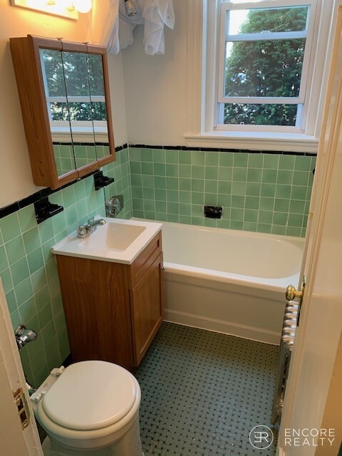 Building Photo - 70 Chiswick Rd