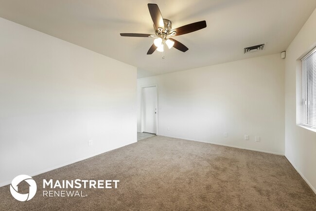 Photo - 3637 E Kings Ave