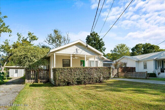 Photo - 4817 Kerle St