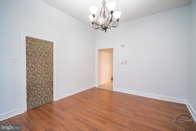Photo - 1161 S 12th St Unidad B