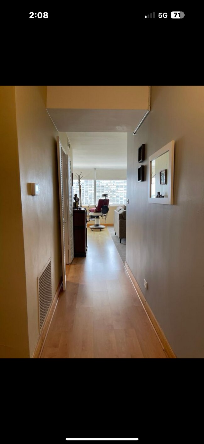 Photo - 6301 N Sheridan Rd Unit 19V