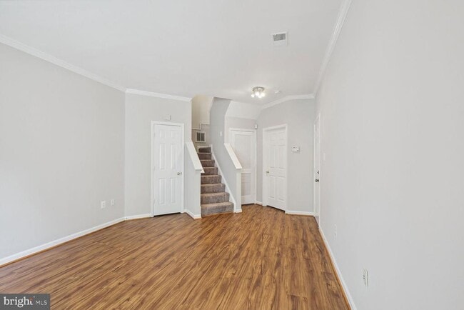 Photo - 2547 Sandbourne Ln