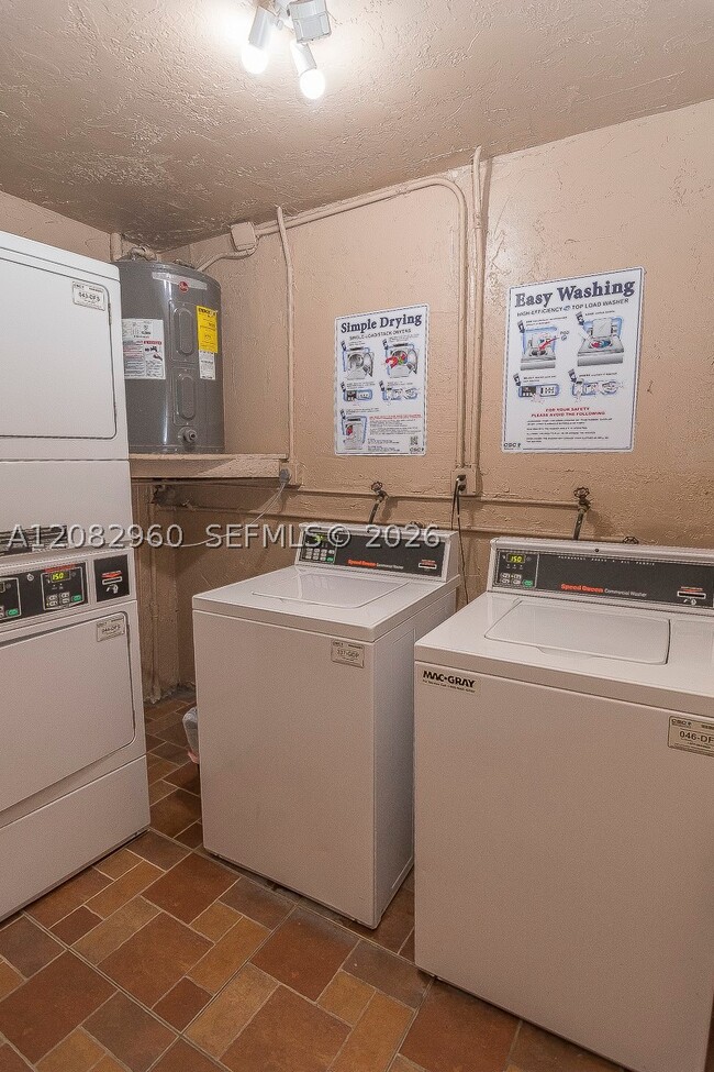 11235 SW 88th St Unit 107E