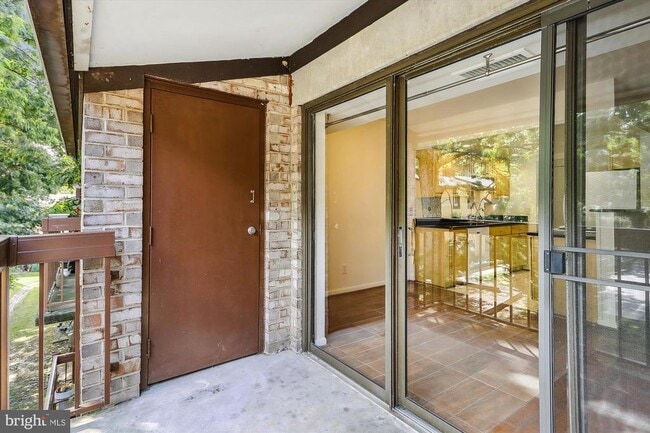 Photo - 2255 Castle Rock Square Unit 21C
