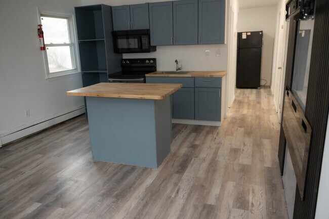 Photo - 104 Williams Ave Unit 3