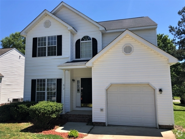 Building Photo - 612 Hanska Way Rental