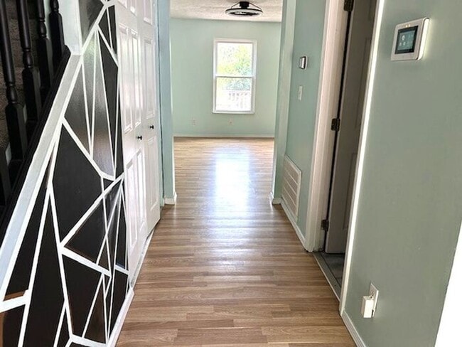 Photo - Nice 2 bedroom 2 bath home