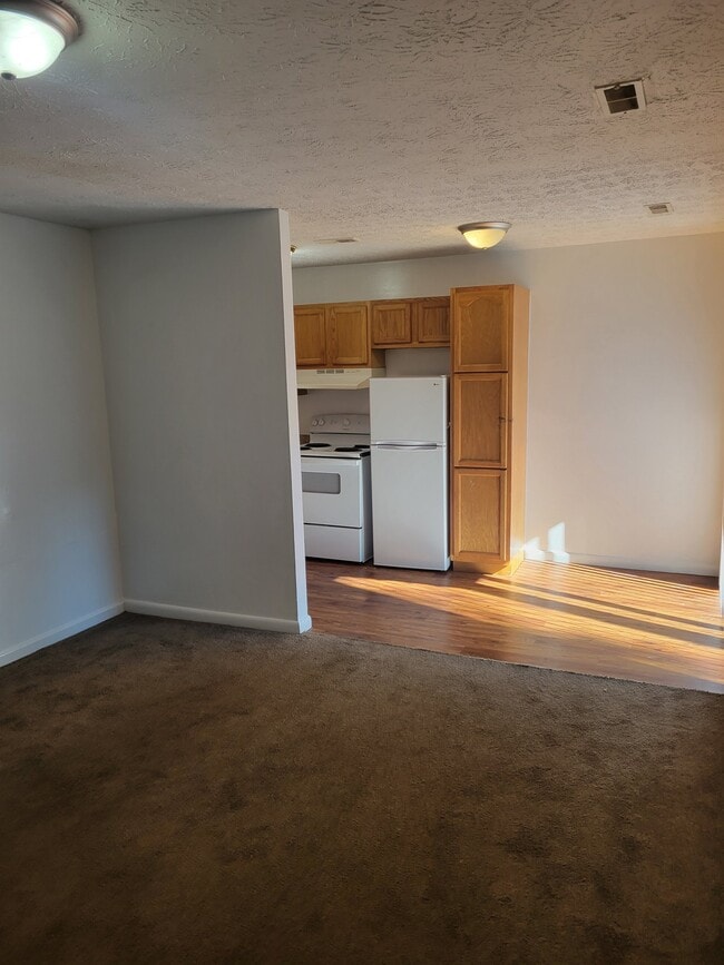 Photo - 939 Taylor Dr Unit 11