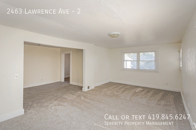 Photo - 2463 Lawrence Ave Unit 2