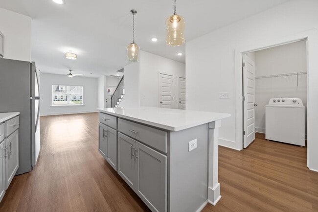 3760 Patton Crst