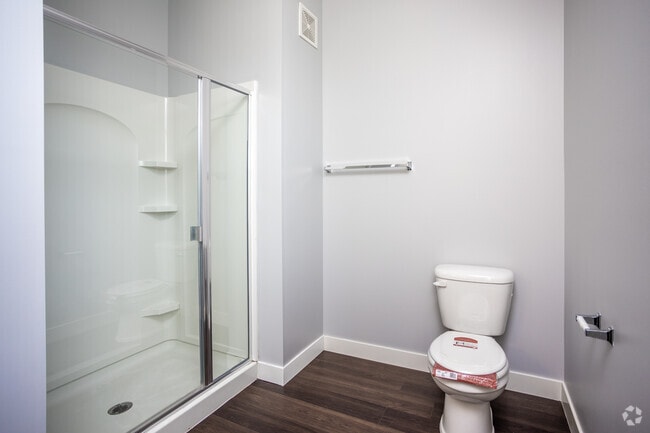 2BR, 2BA - 1,440 SF
