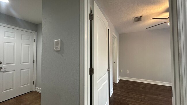 Photo - 3720 Messina Dr