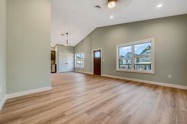Photo - 708 Harrison Ave