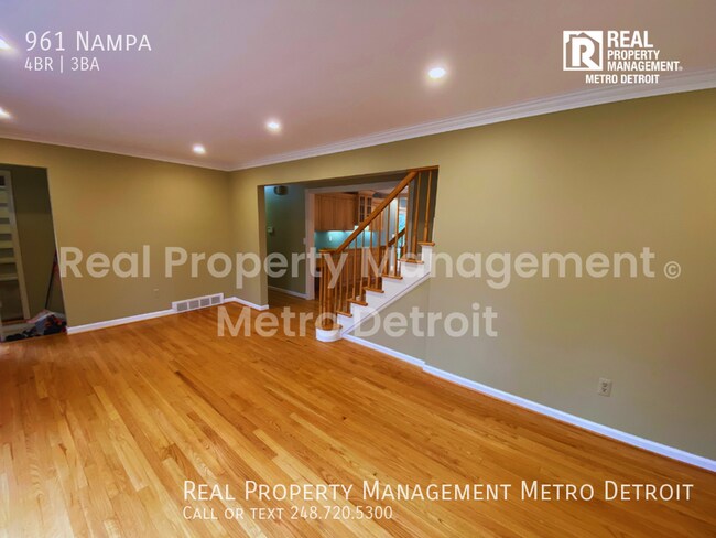 Photo - 961 Nampa-