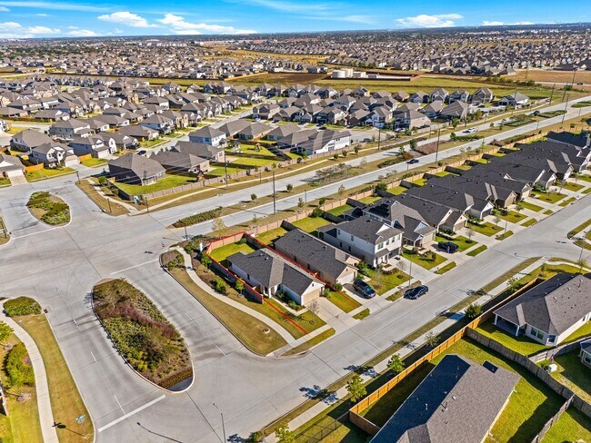 Photo - 8154 Royal Breeze Dr