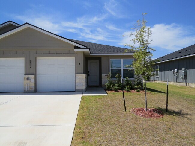 Photo - 907 Switchgrass Dr Unidad B