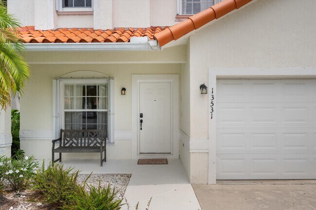 Photo - 13531 Fountain View Blvd