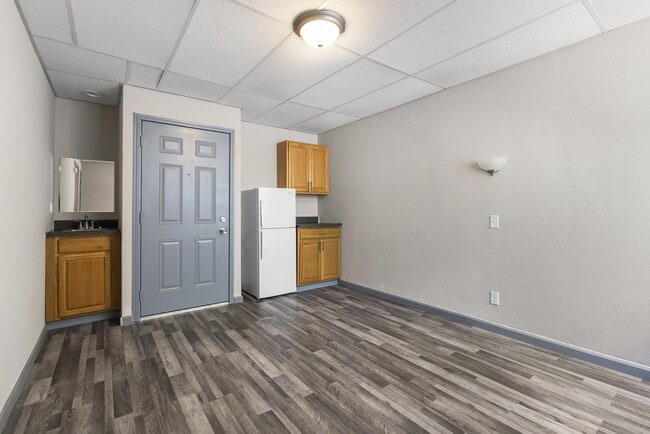 Campus Edge Apts