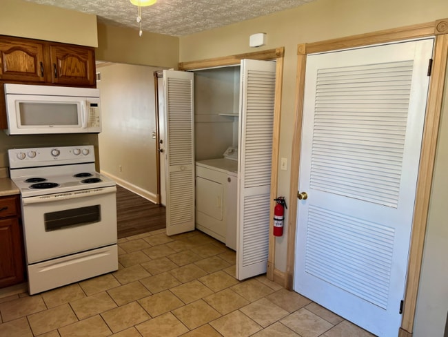 Photo - 3024 Piedmont Rd Unidad 4