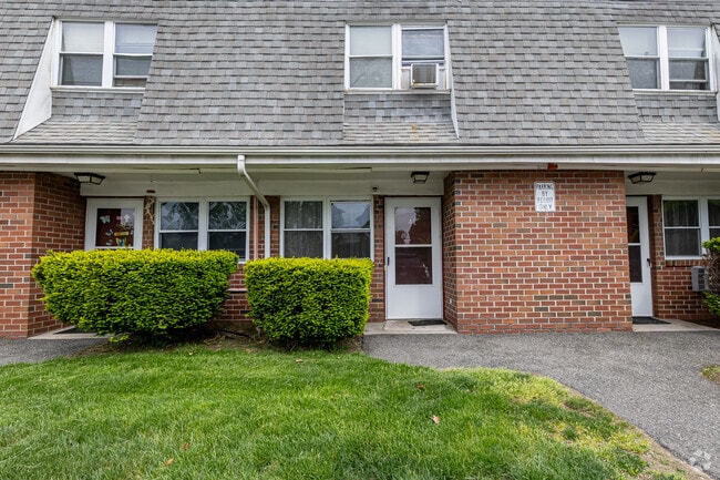 Edgewood Apartments