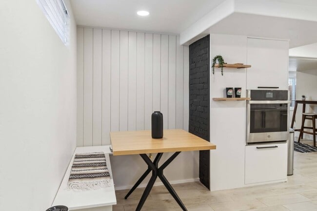 Photo - 1815 W Idaho St