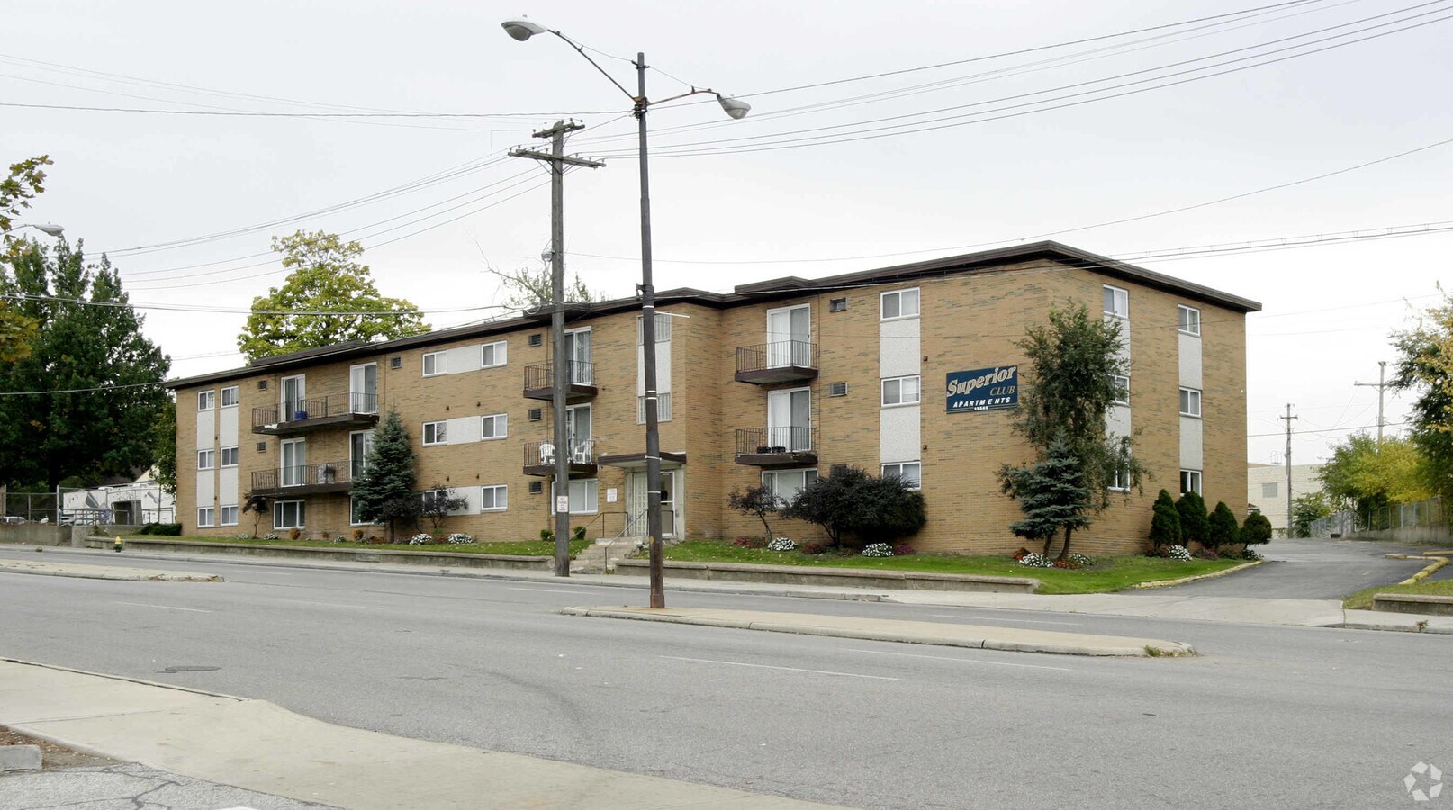 SUPERIOR CLUB APARTMENTS - SUPERIOR CLUB APARTMENTS