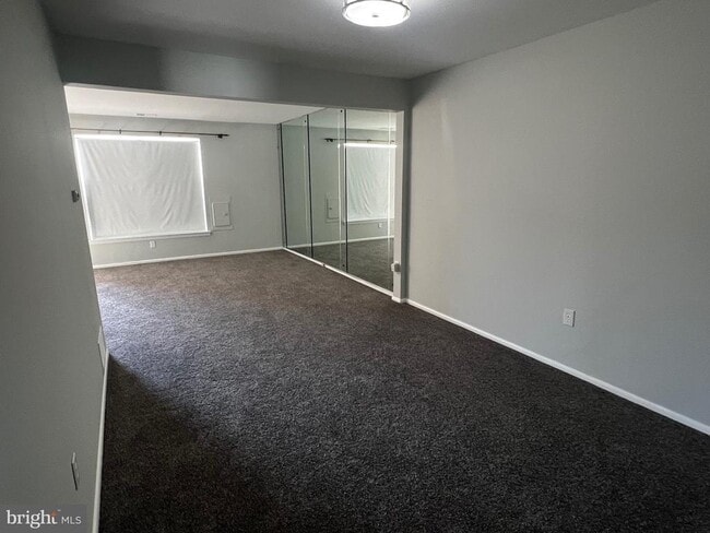 Building Photo - 1756 Hybrid Pl