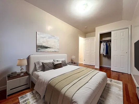 Photo - 138-02 219th St