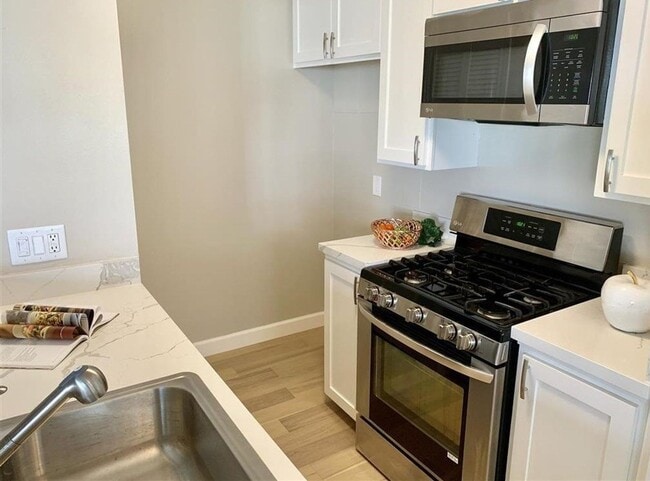 Photo - Pleasanton Laguna Vista 2 Bed / 1 bath, updated kitchen & bathroom, Two Year Lease required, Comm...