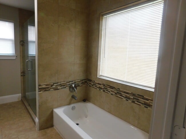 Photo - 4803 Forest Ct