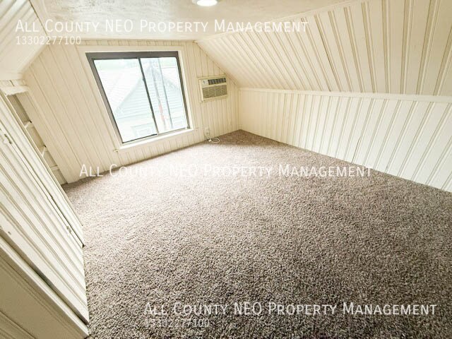 Photo - 470 Allyn St Unit 2